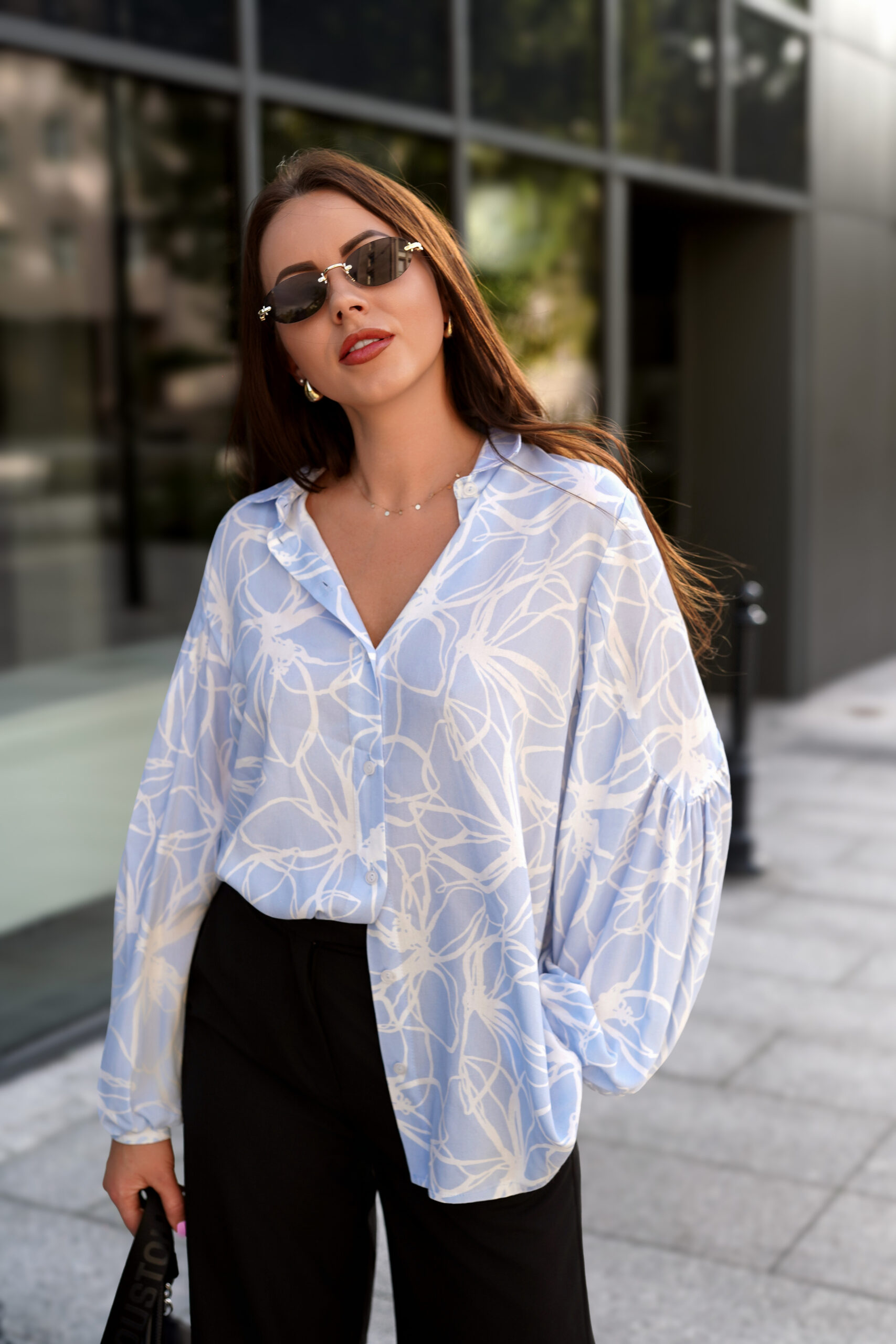 Koszula damska VICTORIA niebiesko-biała